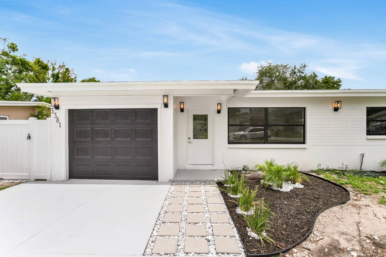 Largo, FL 33774,3381 19TH PL SW