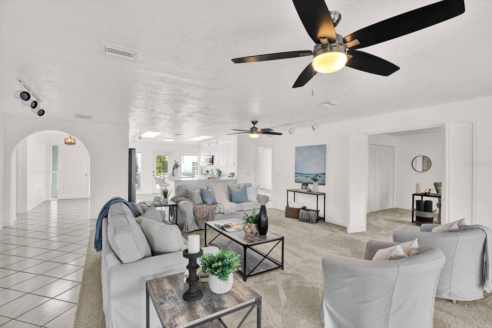 Palm Harbor, FL 34683,304 WESTWINDS DR