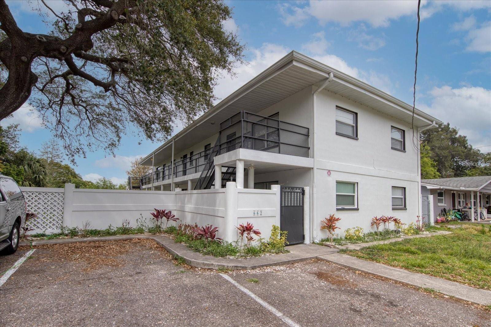Dunedin, FL 34698,662 UNION ST #1A