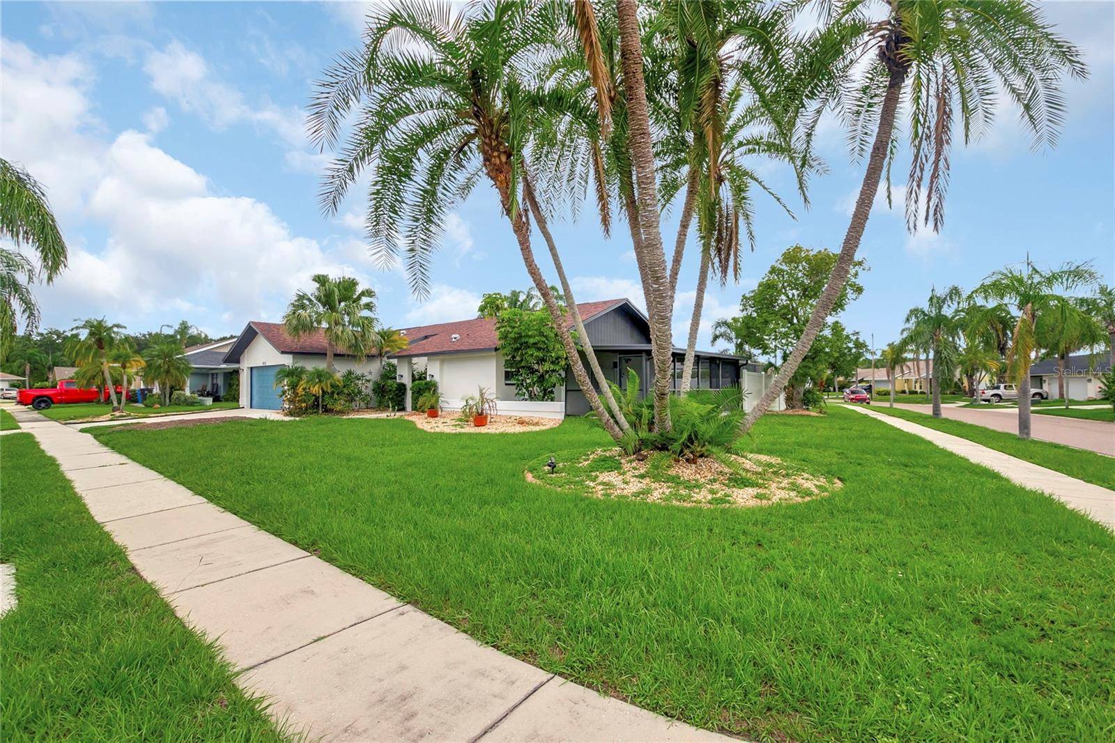Tampa, FL 33635,8635 CHADWICK DR