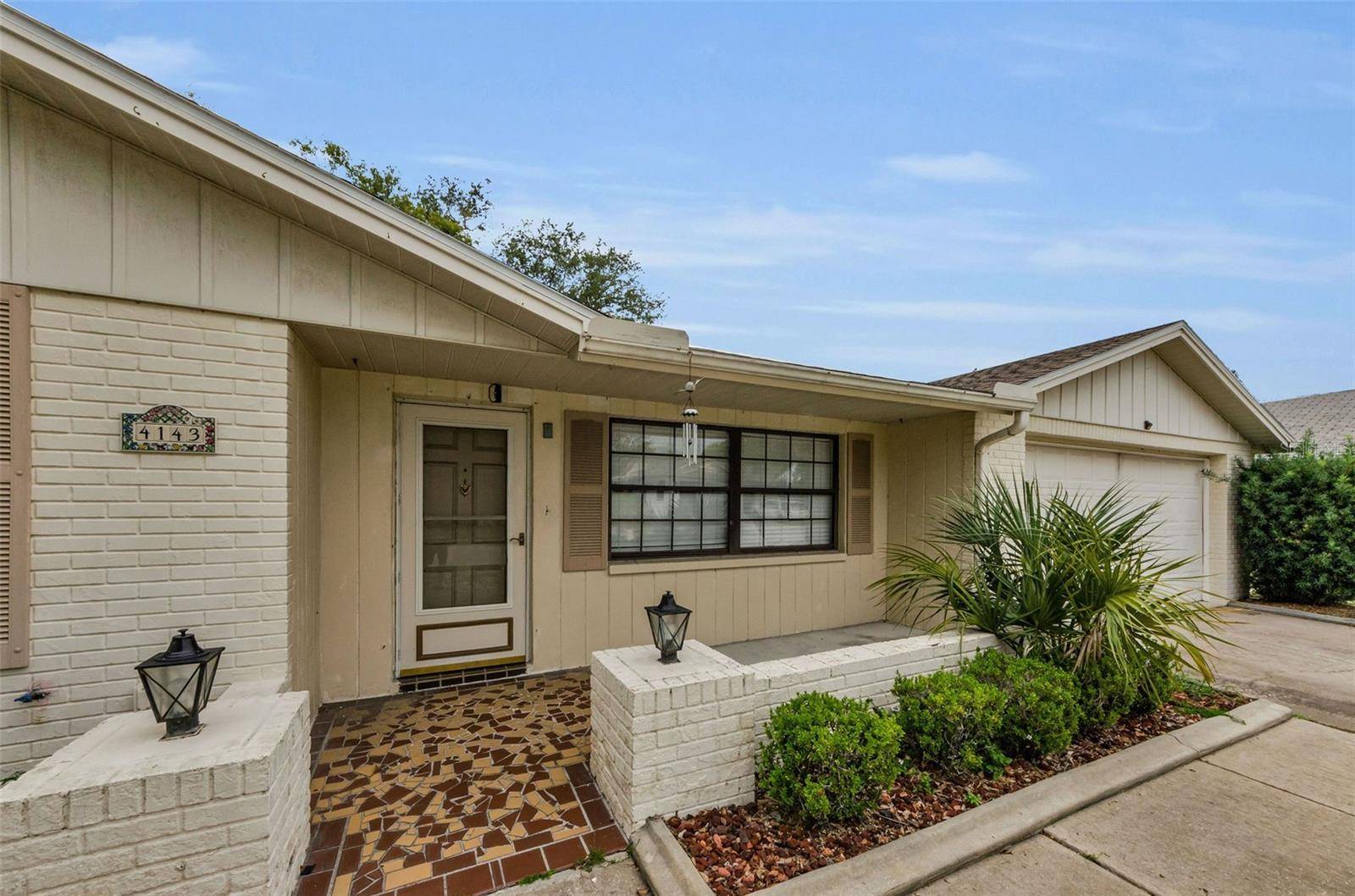 New Port Richey, FL 34653,4143 GRAY SQUIRREL LN