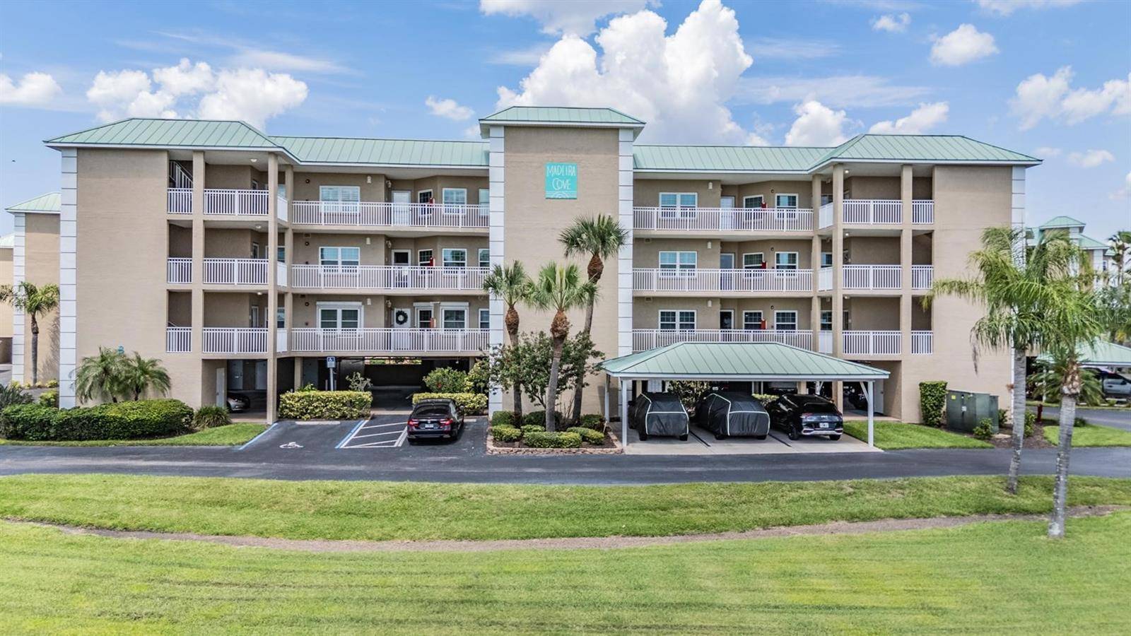 Madeira Beach, FL 33708,399 150TH AVE #315