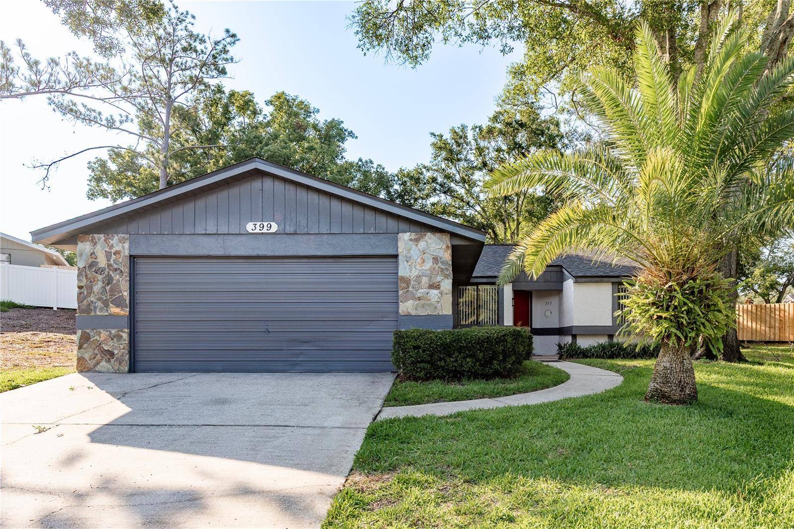 Palm Harbor, FL 34683,399 WALNUT CT