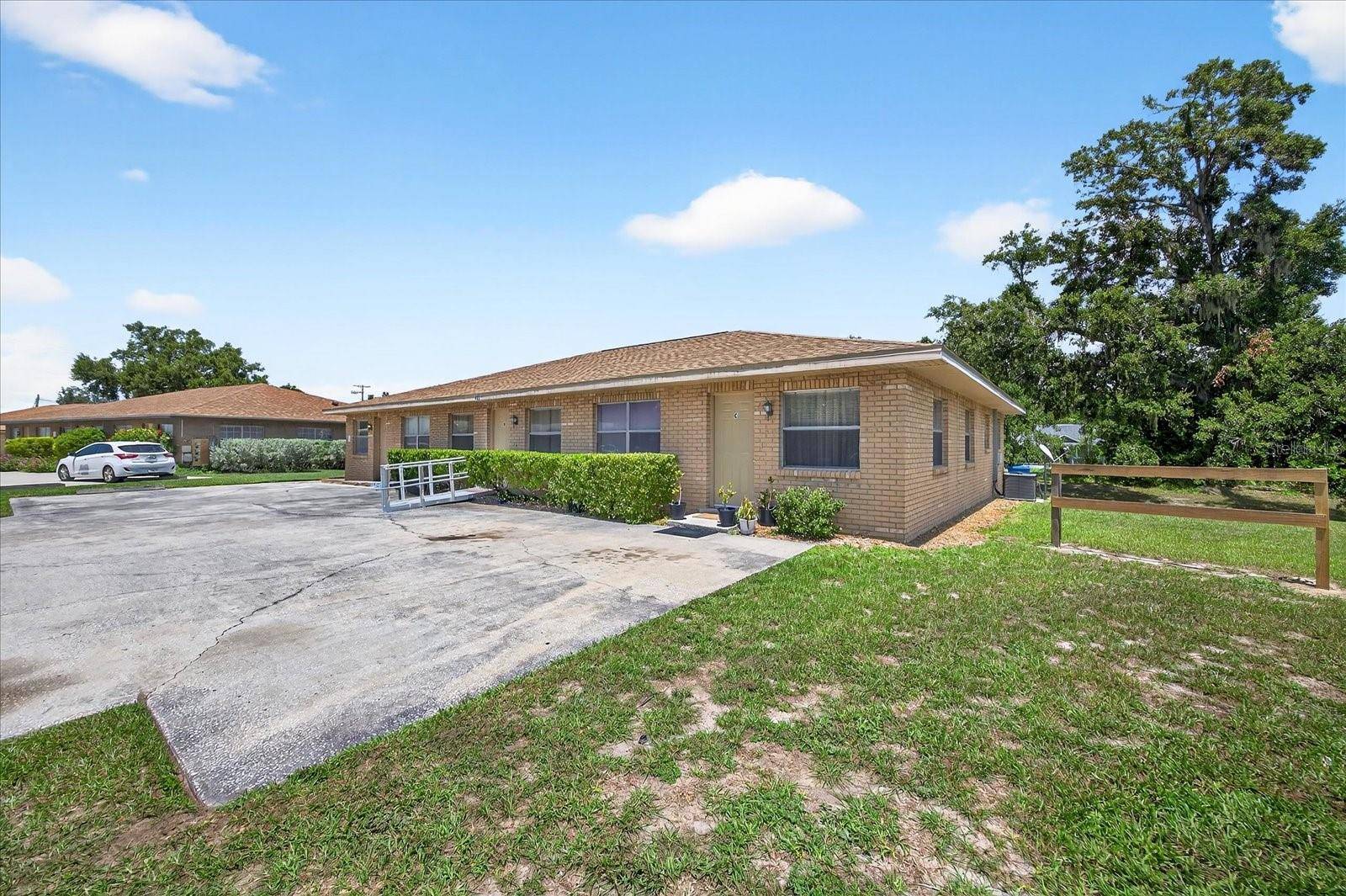 Brandon, FL 33510,405 BIG CEDAR WAY