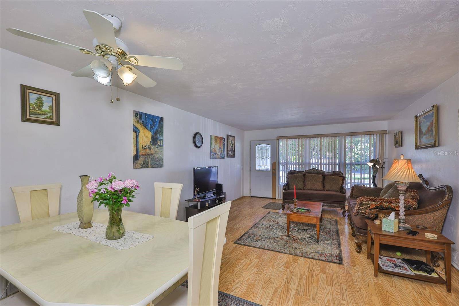 Kenneth City, FL 33709,5695 40TH AVE N #301