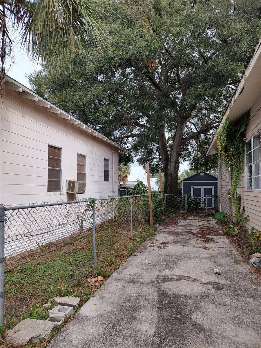 Tampa, FL 33605,2913 N 18TH ST