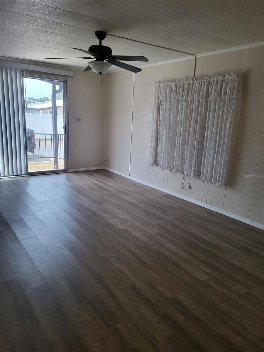 Largo, FL 33778,12240 SEMINOLE BLVD #12