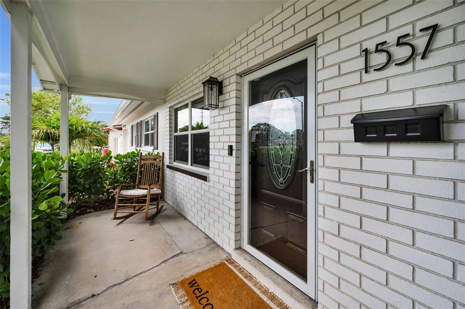 St Petersburg, FL 33702,1557 77TH AVE N