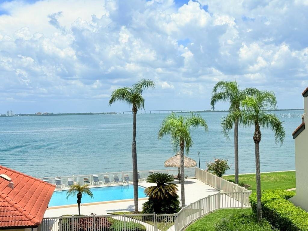 Tierra Verde, FL 33715,103 1ST ST E #215