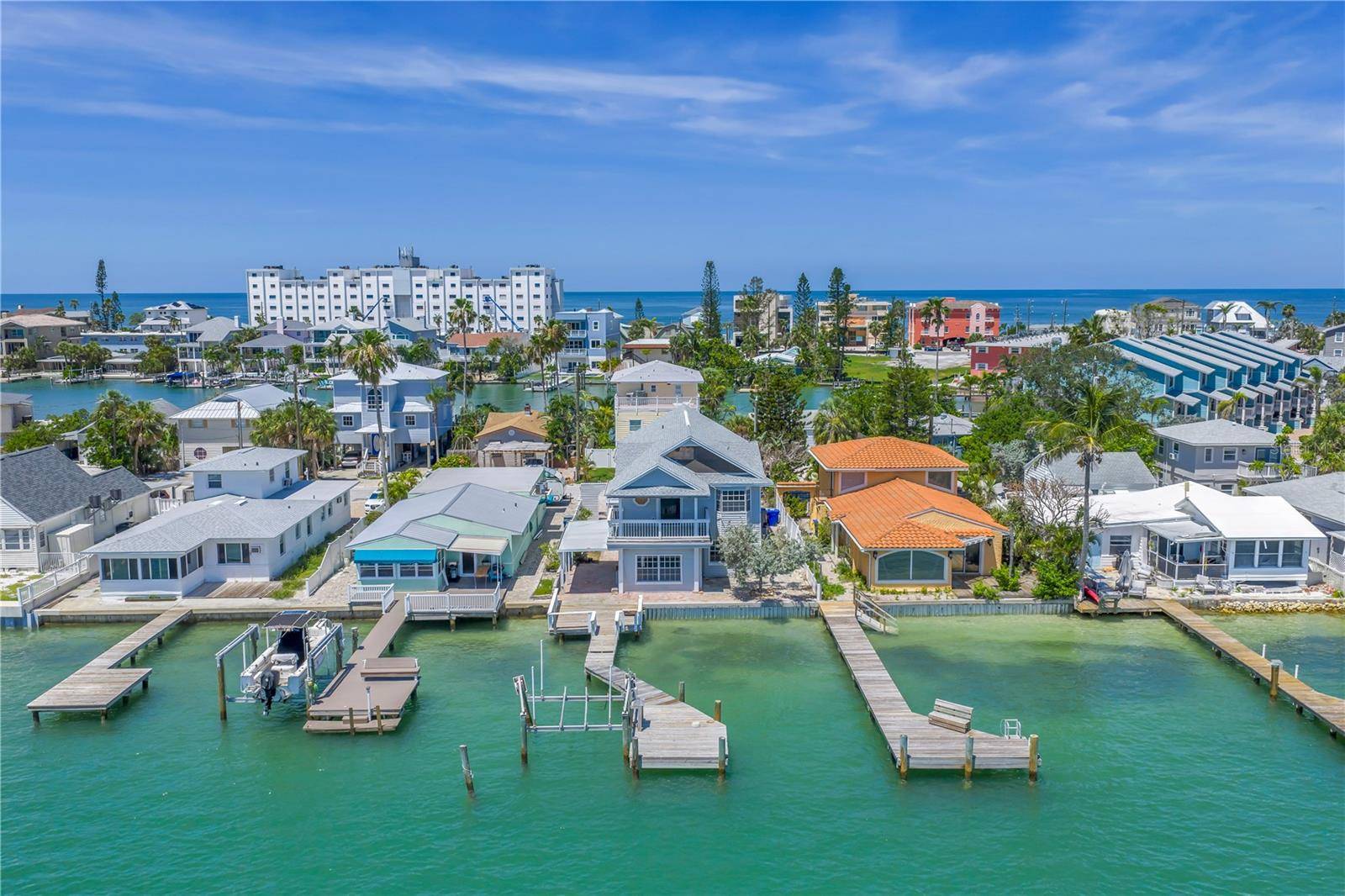 Treasure Island, FL 33706,340 BAY PLAZA