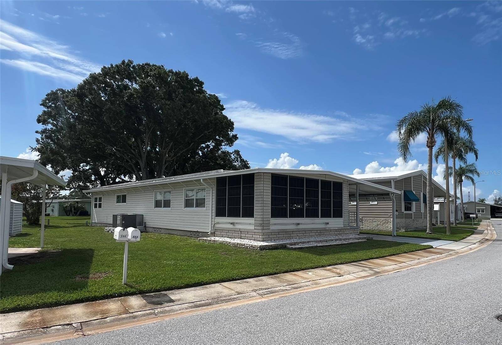 Largo, FL 33771,1100 BELCHER RD S #553