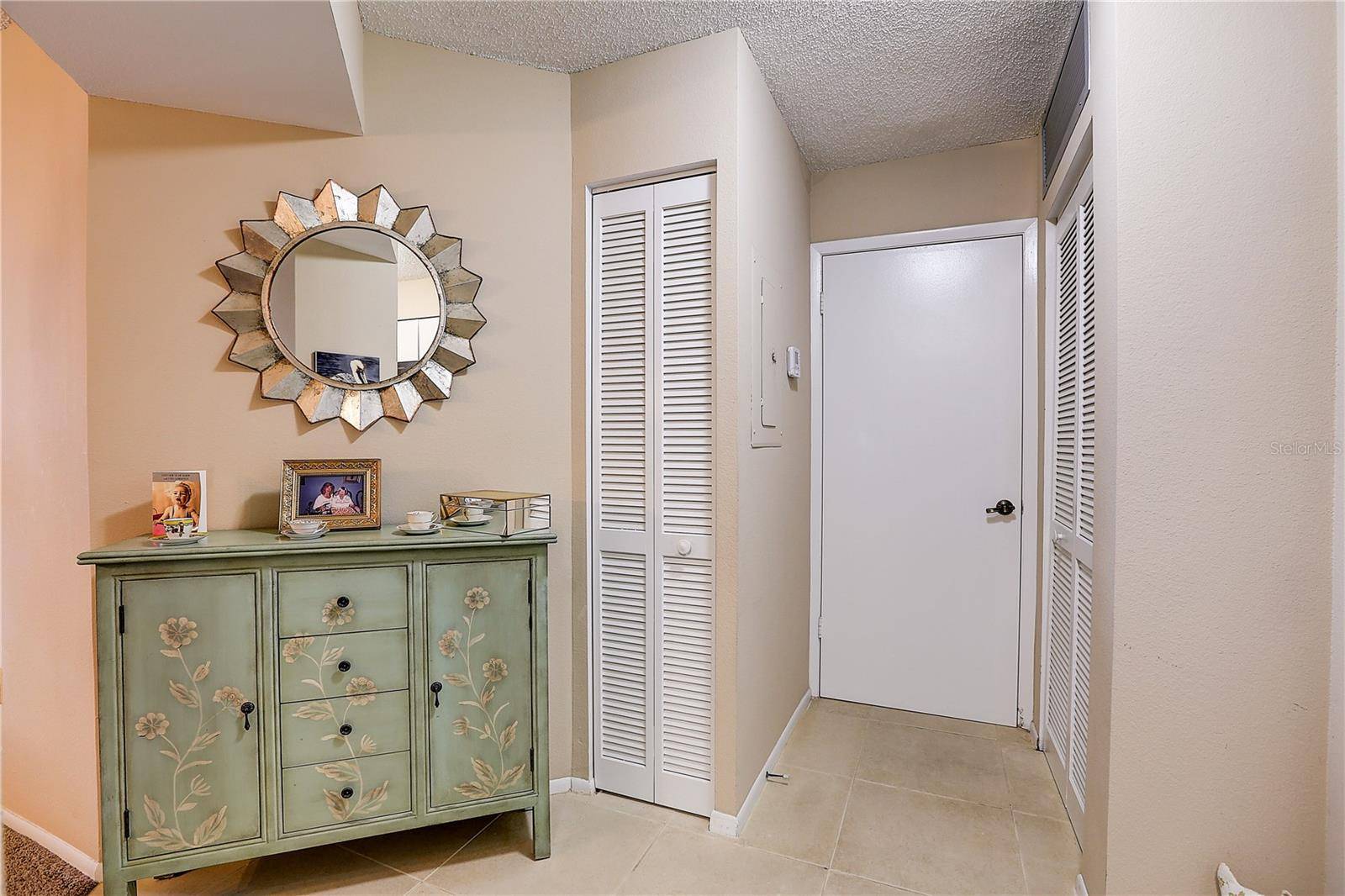 Clearwater, FL 33762,2333 FEATHER SOUND DRIVE #A409