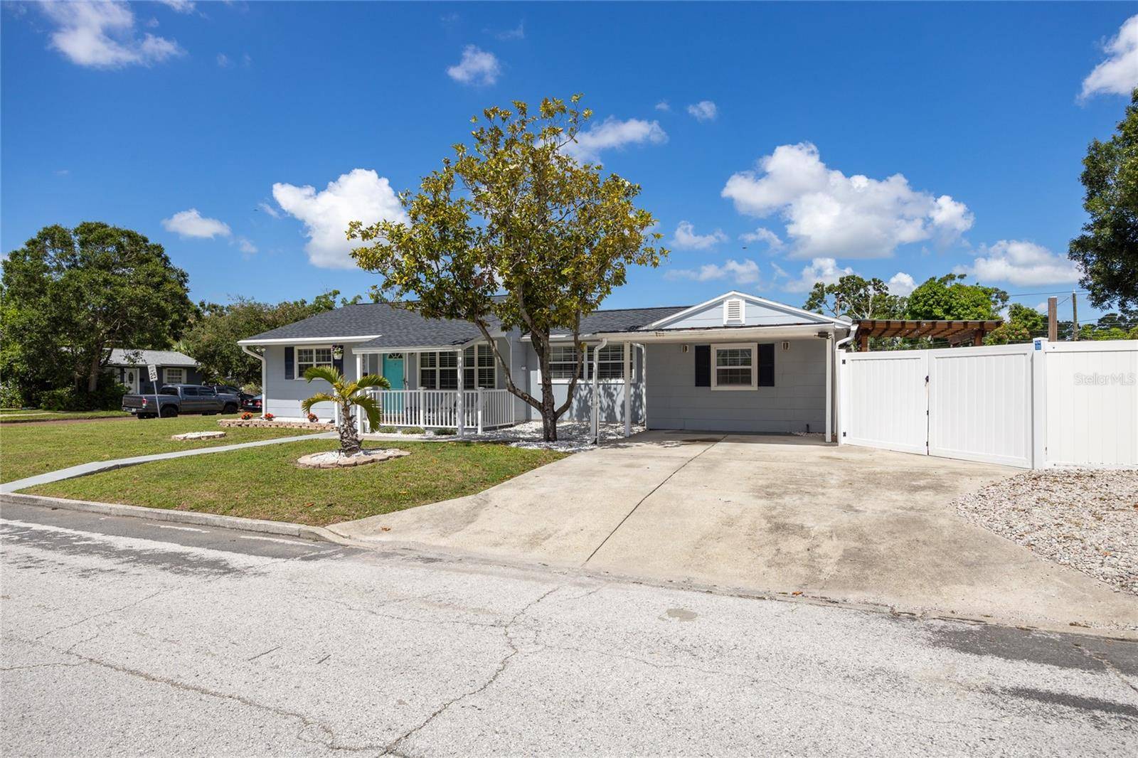 St Petersburg, FL 33710,400 53RD ST N