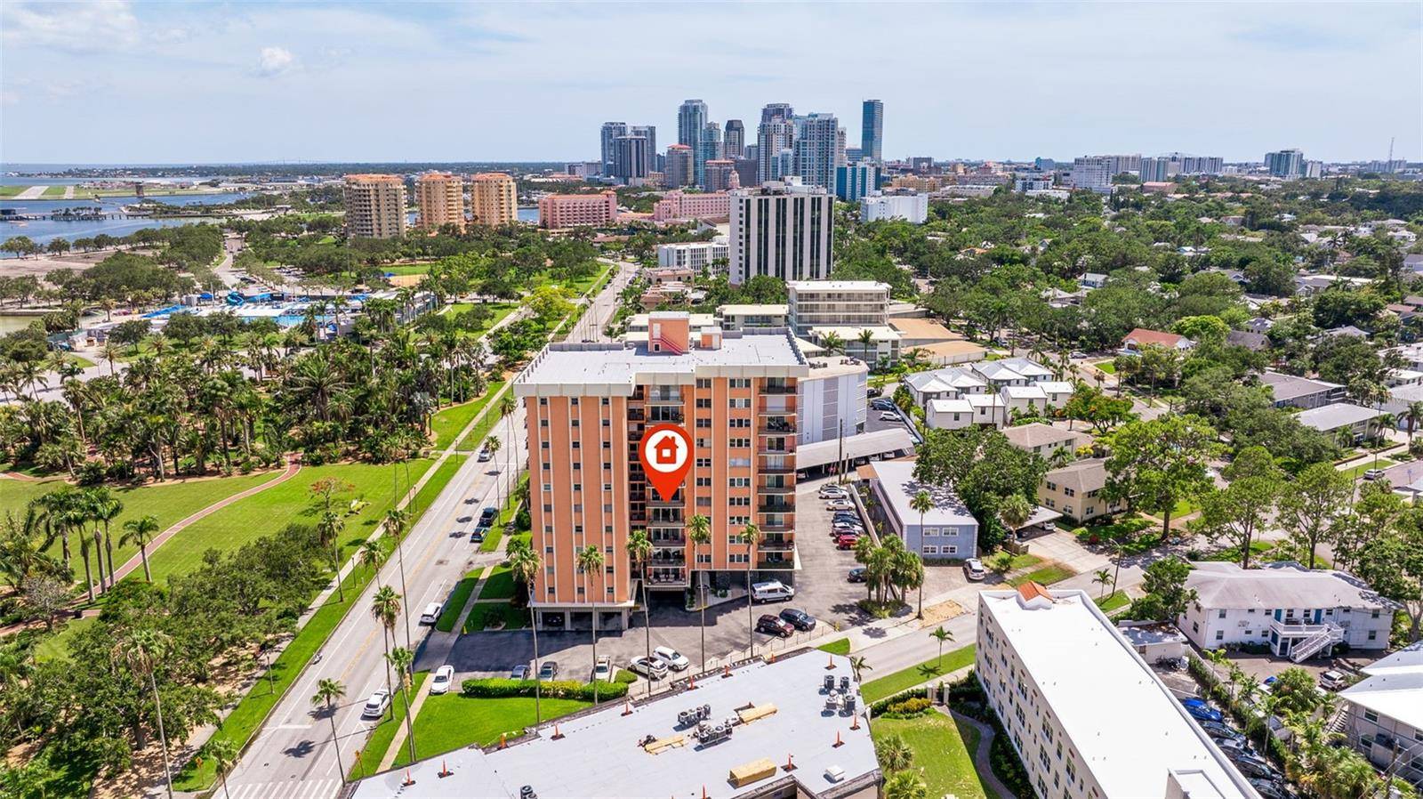 St Petersburg, FL 33701,1120 N SHORE DR NE #503
