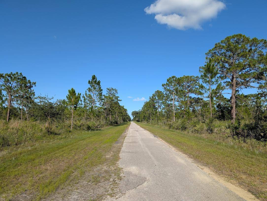 Indian Lake Estates, FL 33855,714 MAGNOLIA DR