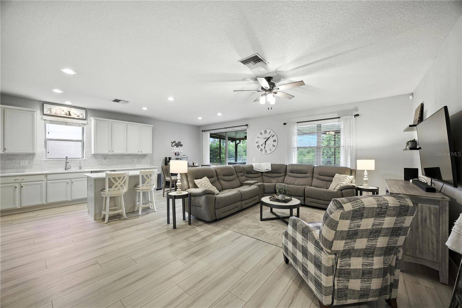 Lutz, FL 33558,3025 WINGLEWOOD CIR