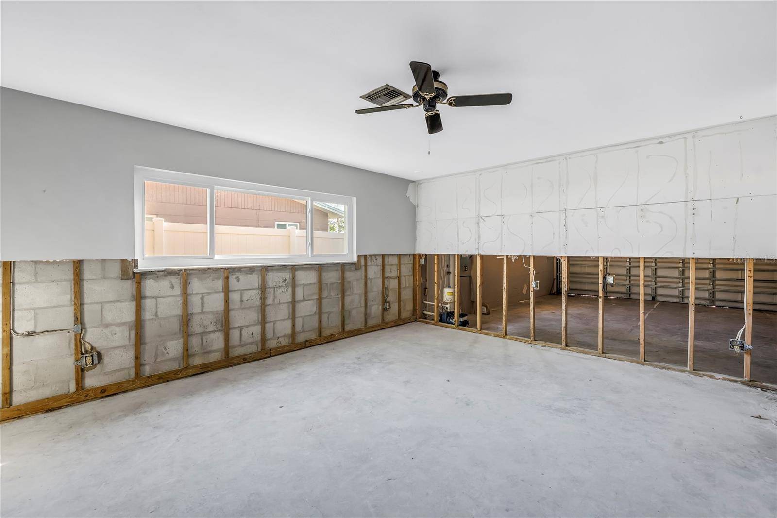 St Petersburg, FL 33702,7400 LOCUST ST NE
