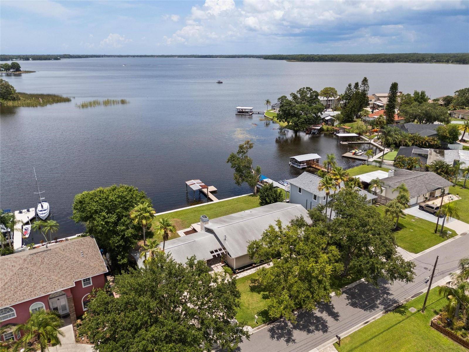 Palm Harbor, FL 34684,17 FRESHWATER DR