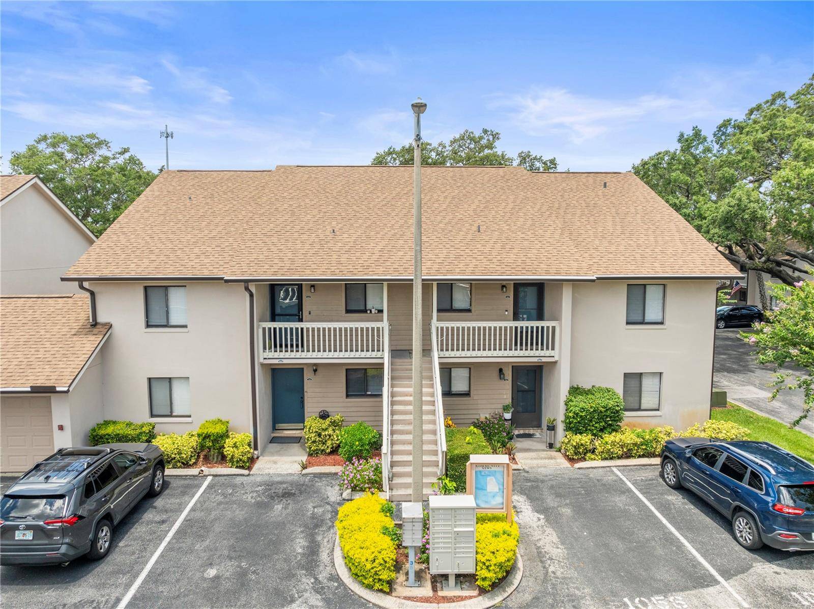 Tampa, FL 33618,9804 LOMBARD CT #104