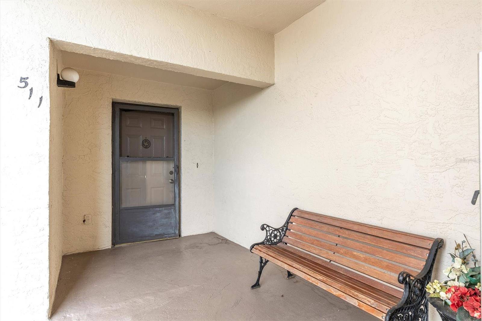 St Petersburg, FL 33709,8198 TERRACE GARDEN DR #511