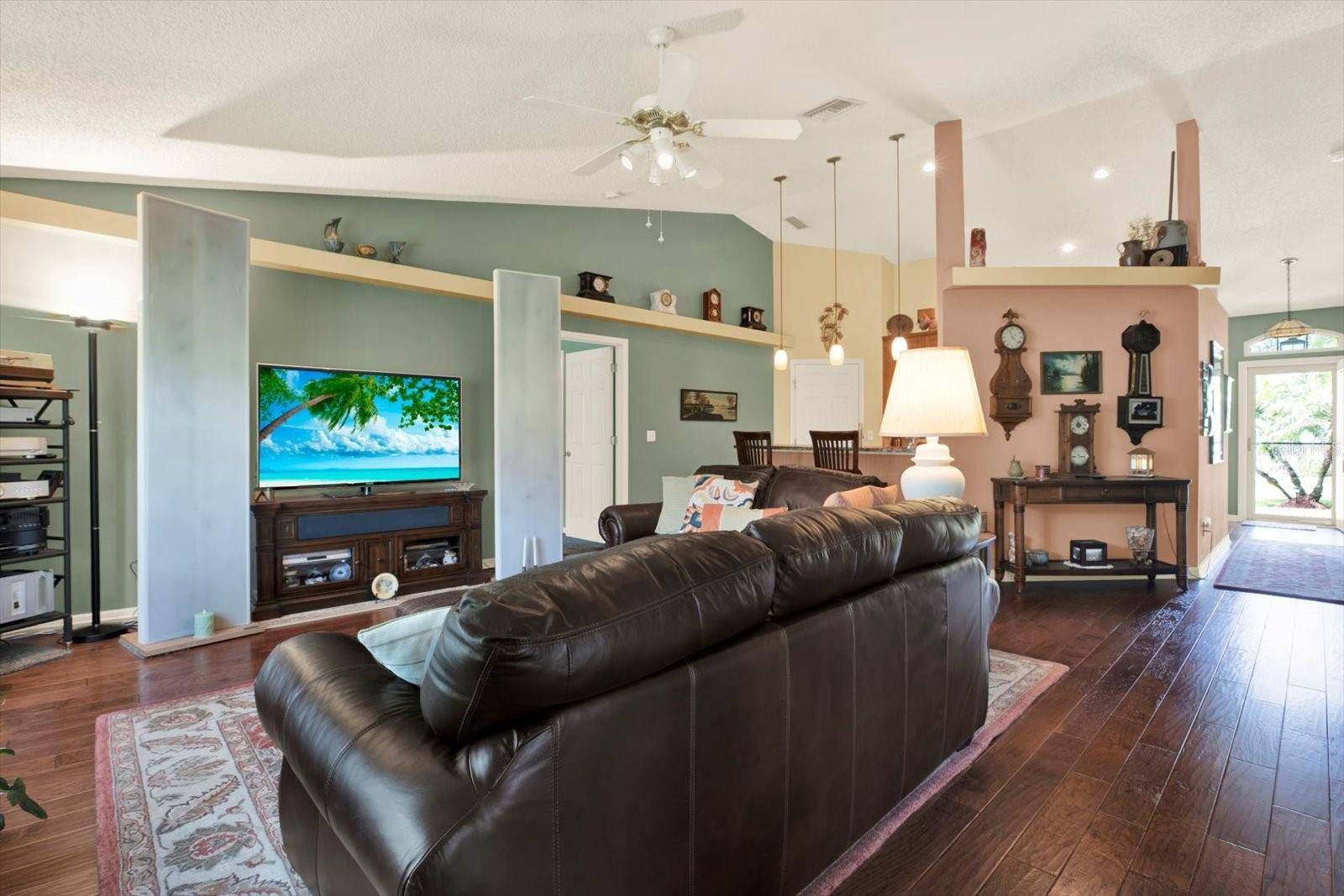 Seminole, FL 33772,10597 ALVARADO CT