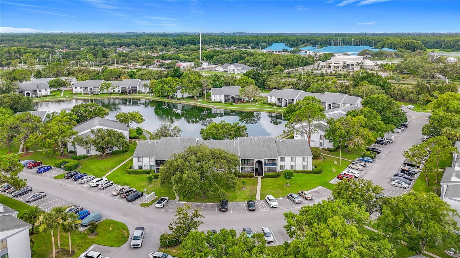 Tarpon Springs, FL 34688,1207 PINE RIDGE CIR W #H2