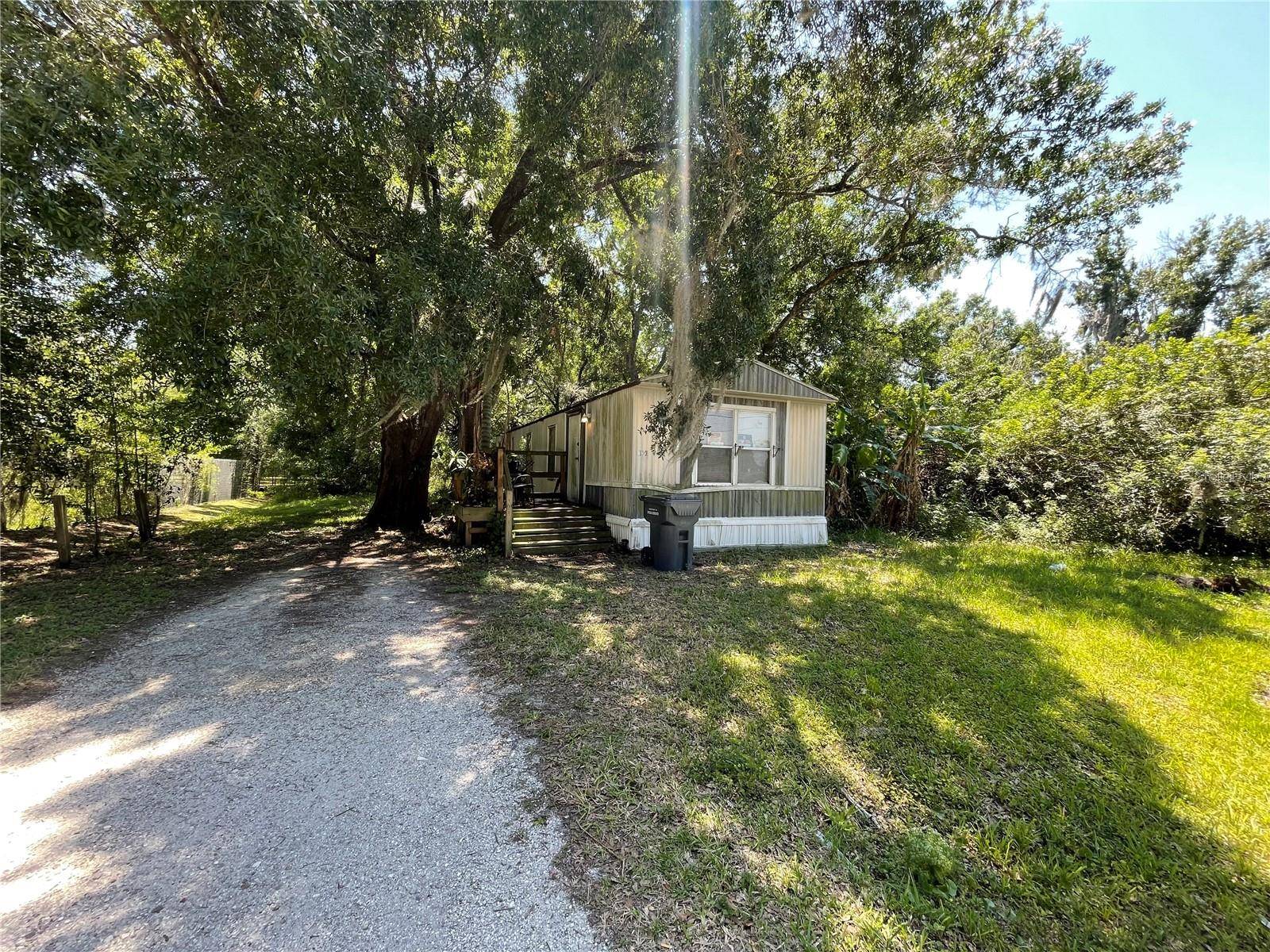Lakeland, FL 33809,830 NORTON RD