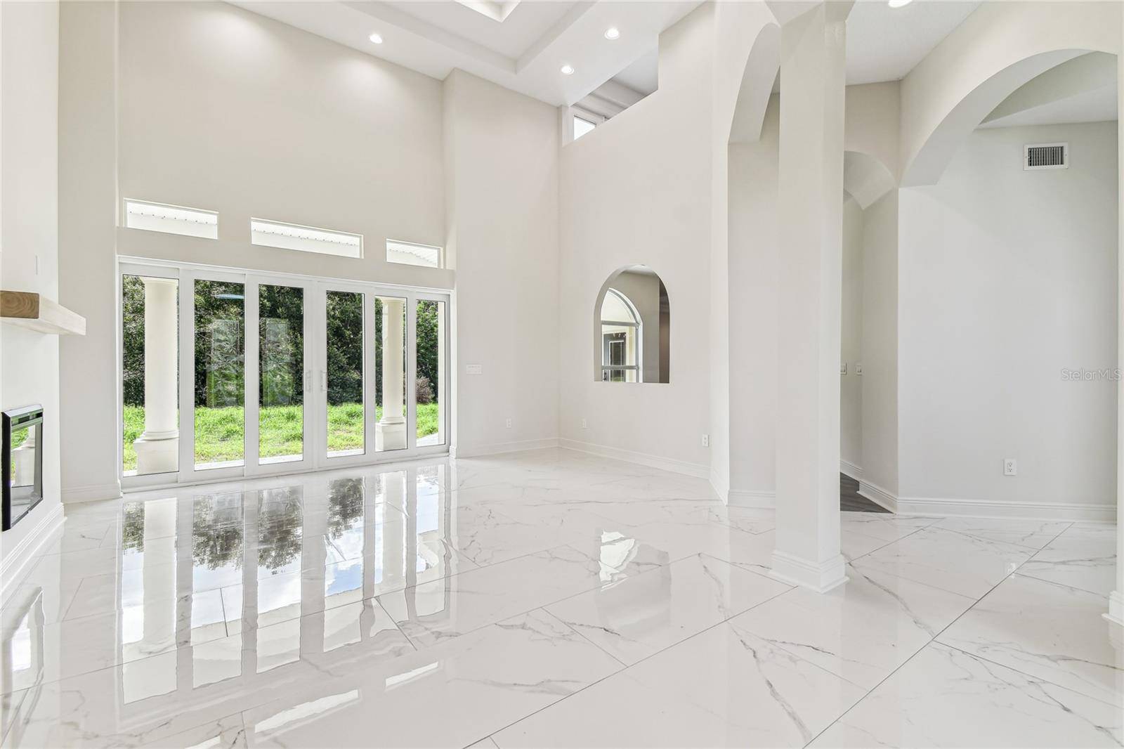Seffner, FL 33584,6707 JOSIE DR