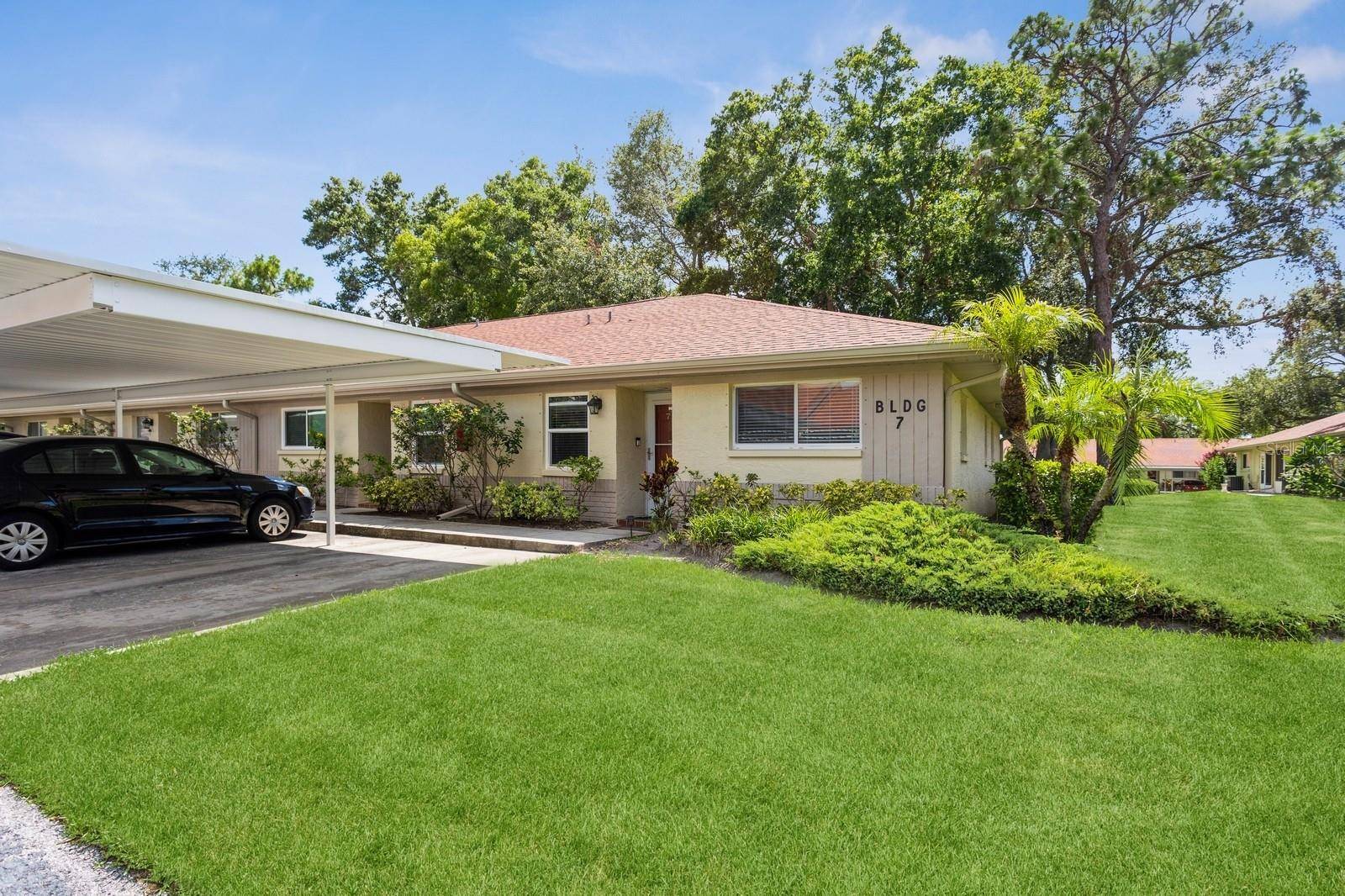 Clearwater, FL 33761,2460 NORTHSIDE DR #708