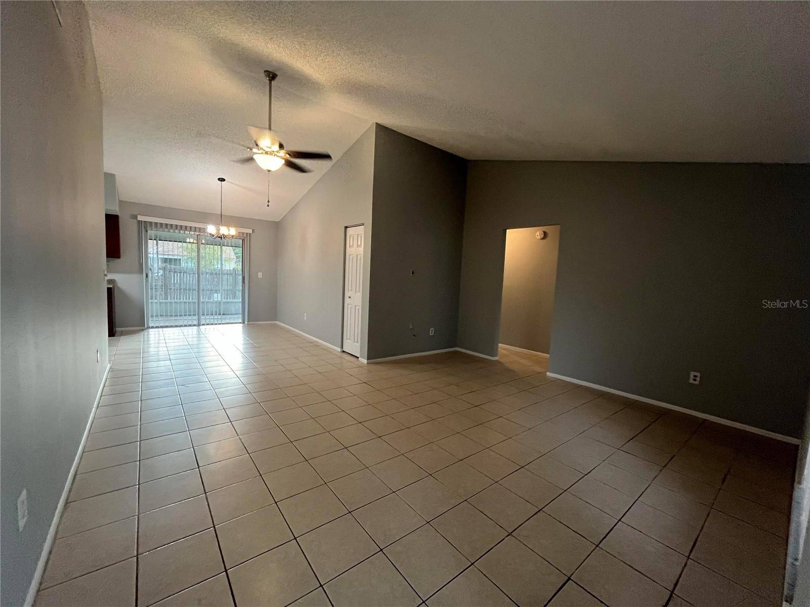 Oldsmar, FL 34677,1935 SHEFFIELD CT