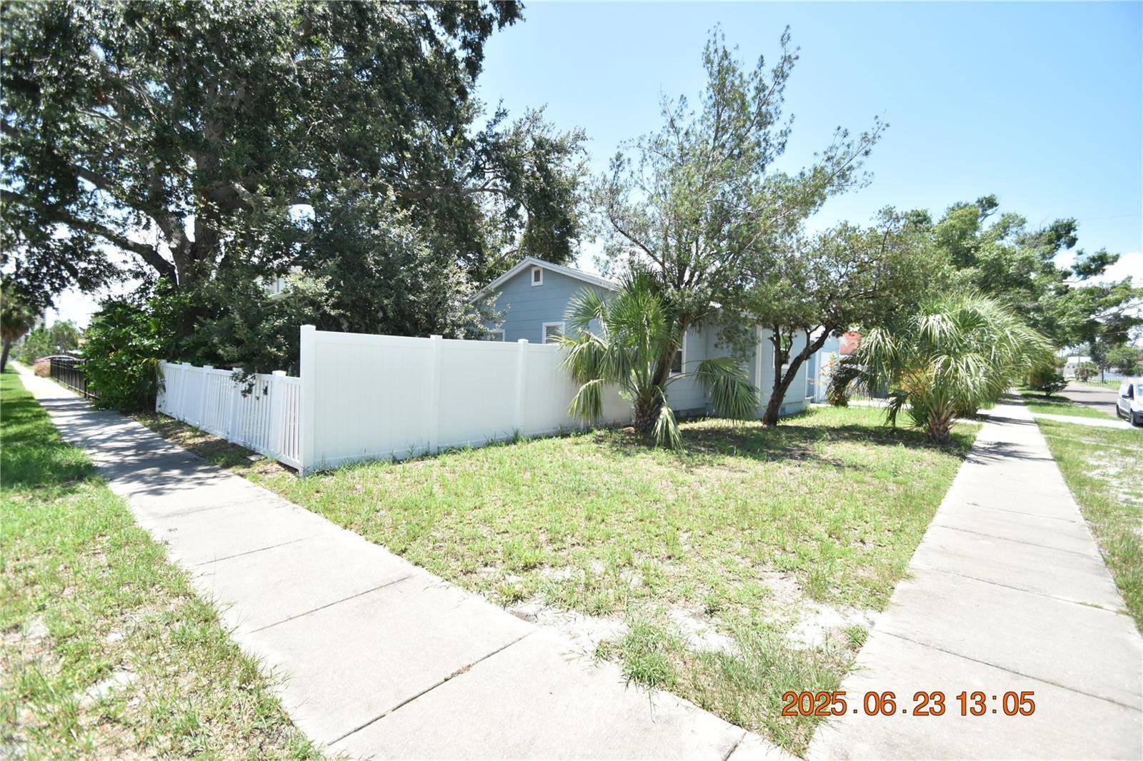 St Petersburg, FL 33712,200 24TH ST S