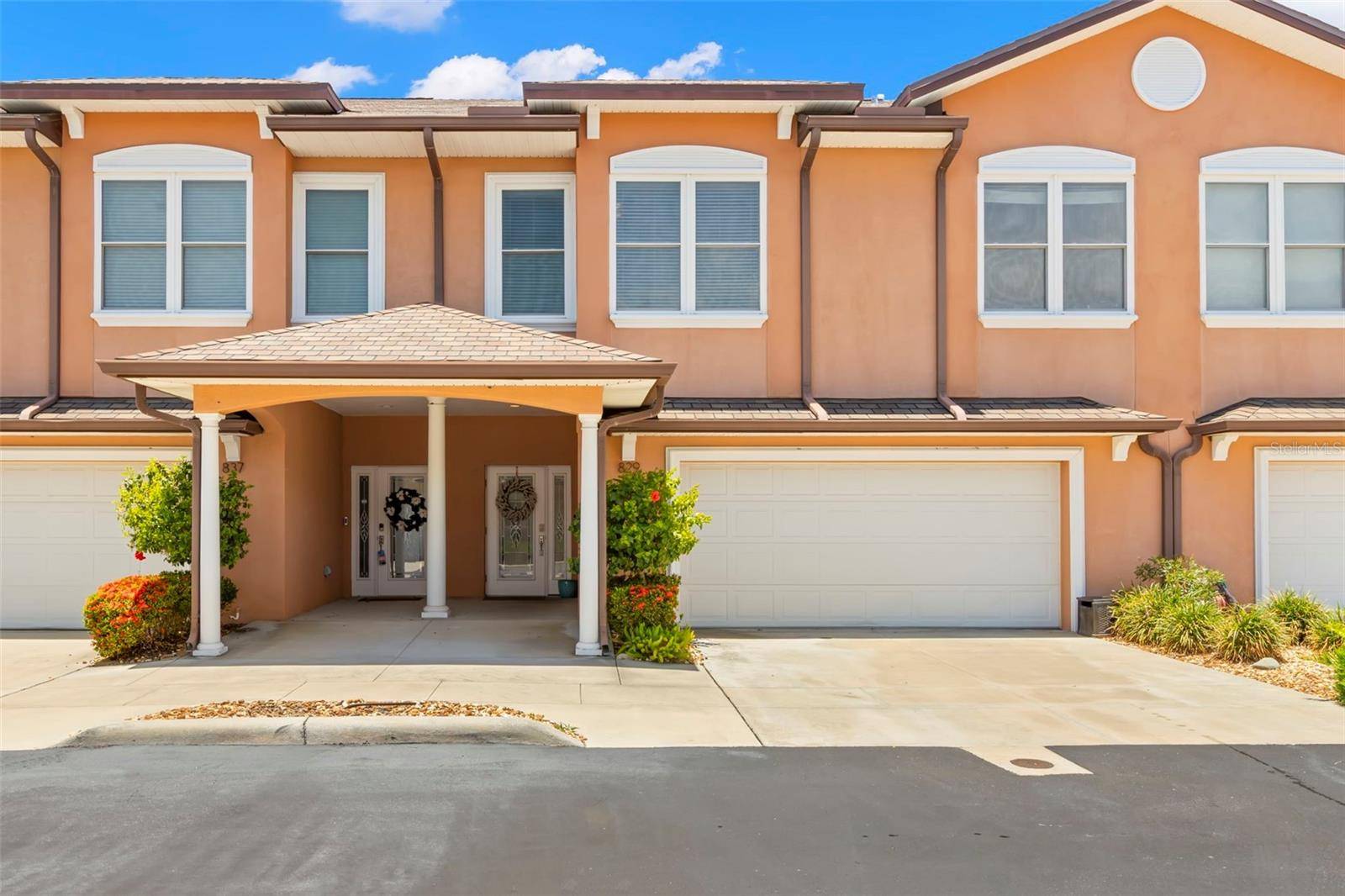 St Petersburg, FL 33707,829 DATE PALM LN