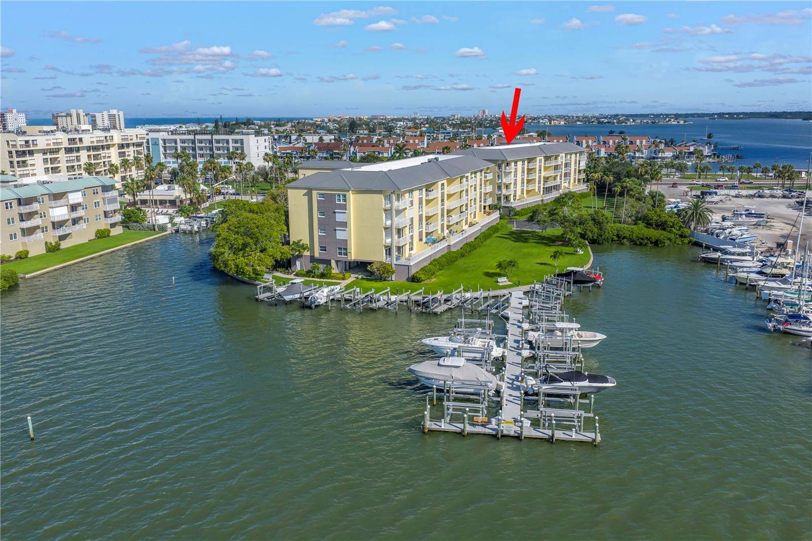 Madeira Beach, FL 33708,423 150TH AVE #1501