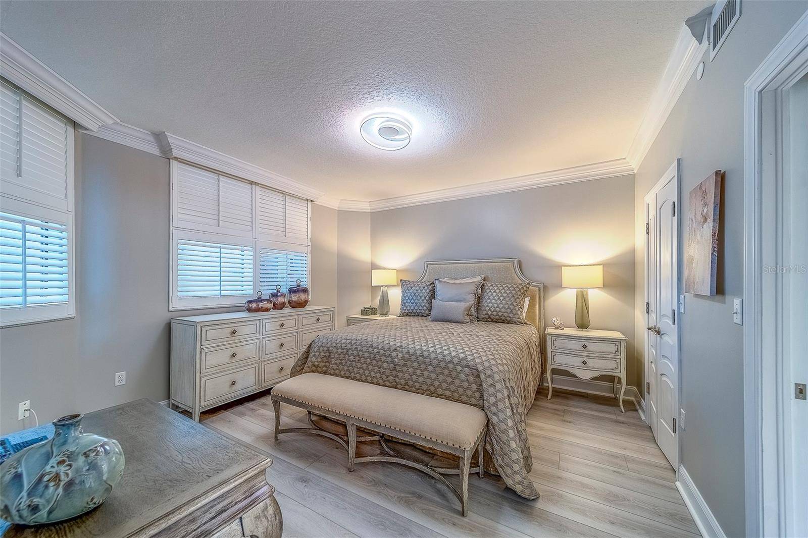 Belleair, FL 33756,2 SEASIDE LN #801