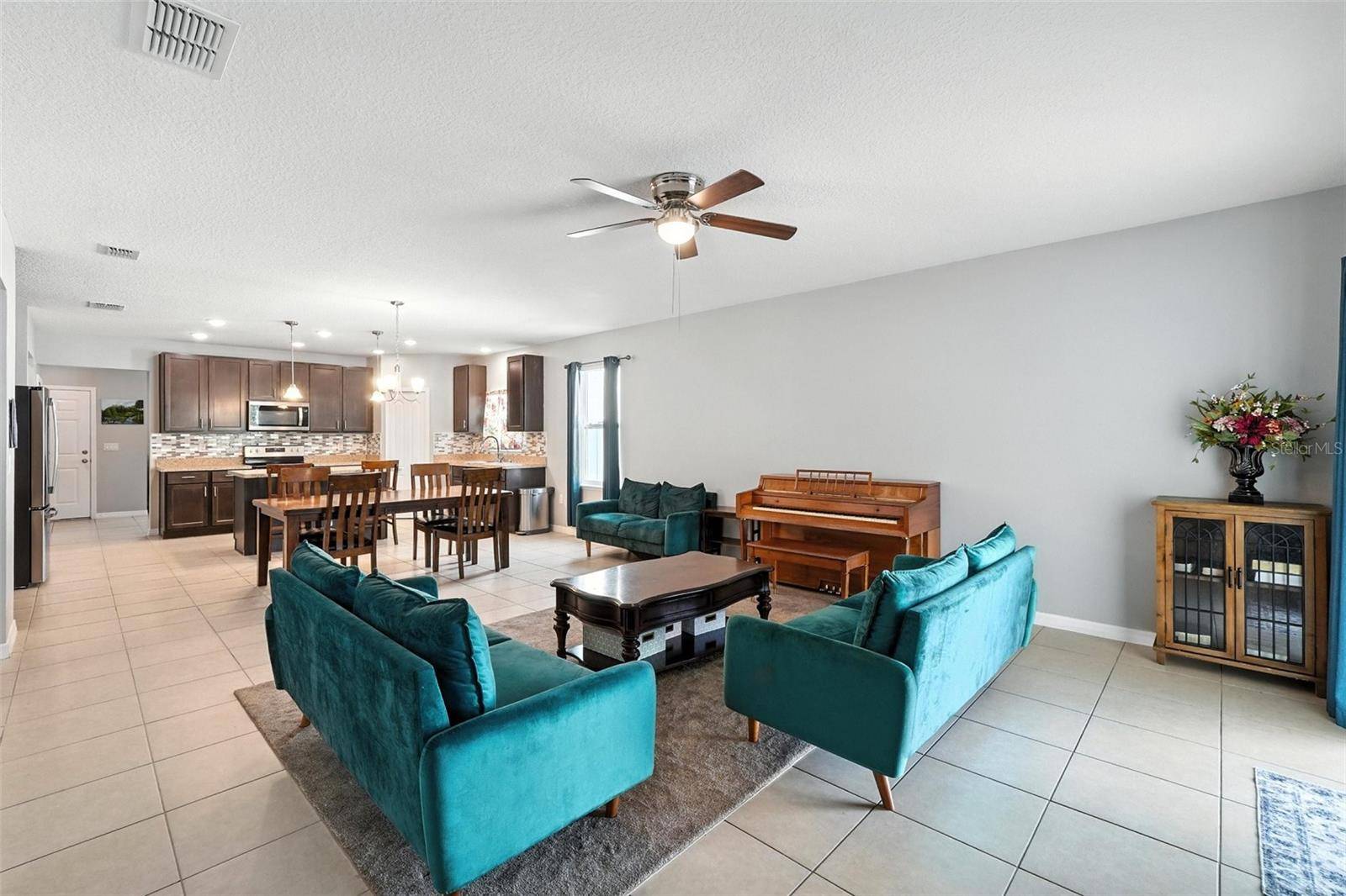 Haines City, FL 33844,303 BRIARBROOK LN