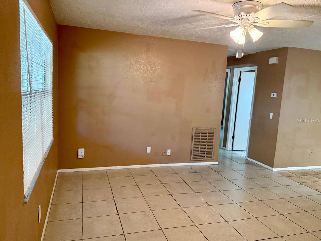 New Port Richey, FL 34652,5810 MONTANA AVE