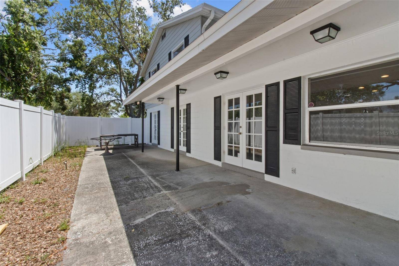 St Petersburg, FL 33710,6301 13TH AVE N