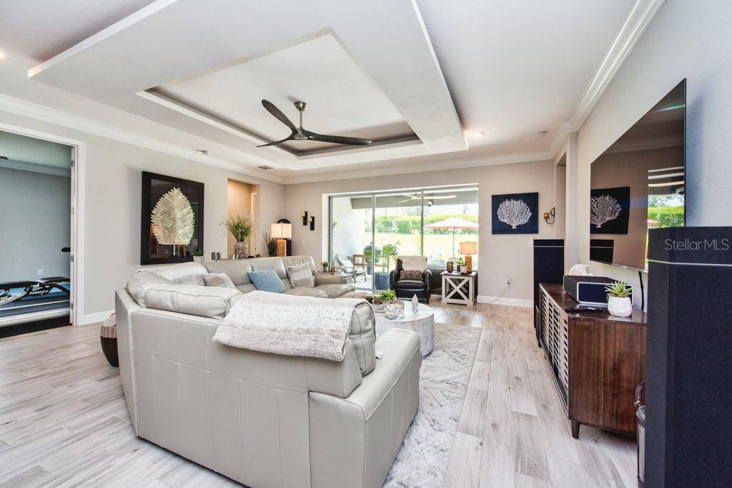 Palmetto, FL 34221,4906 LOS ROBLES CT