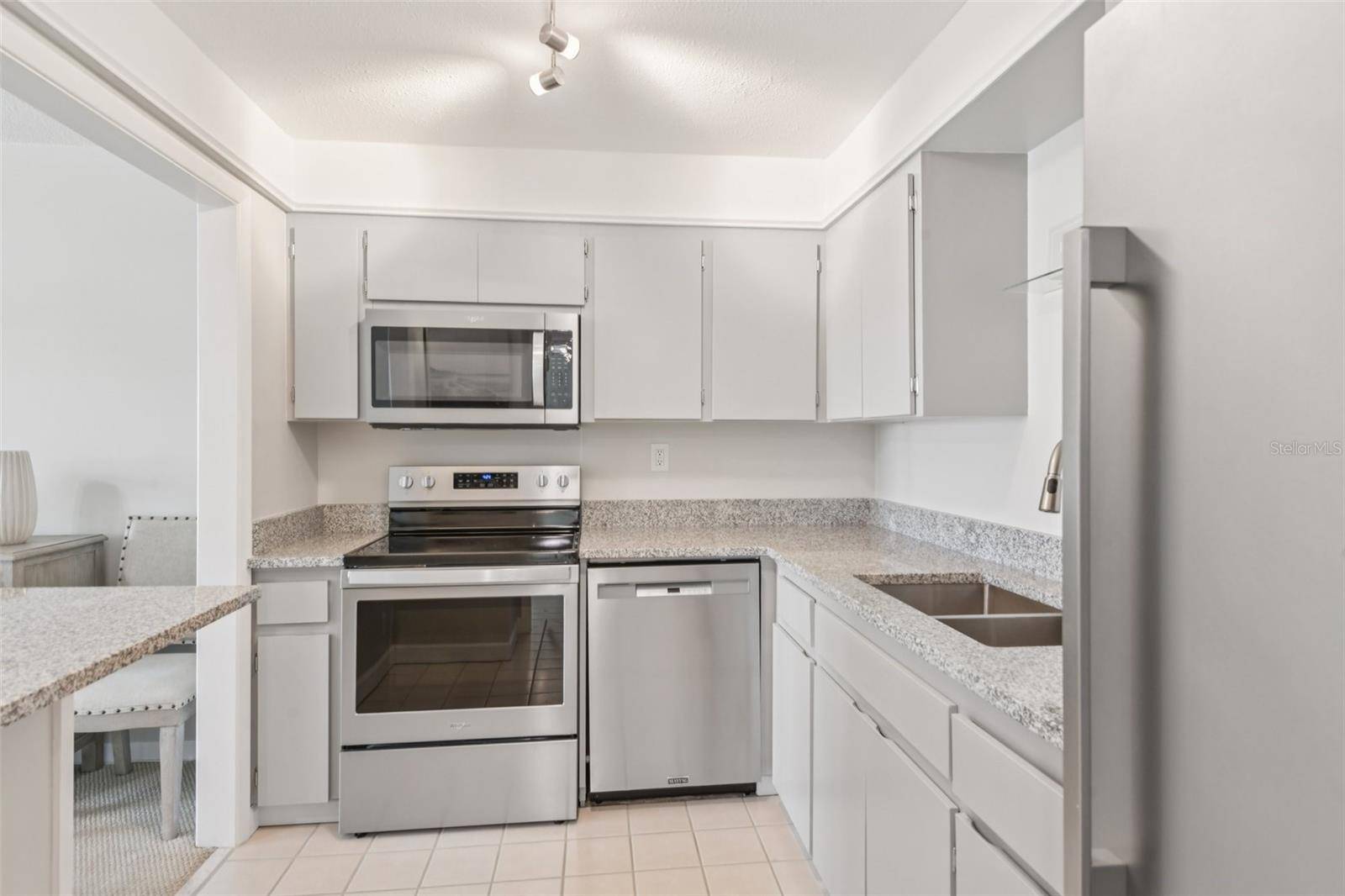 St Pete Beach, FL 33706,400 64TH AVE #202