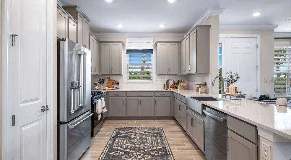 Wesley Chapel, FL 33543,3877 CONSOLARE CT