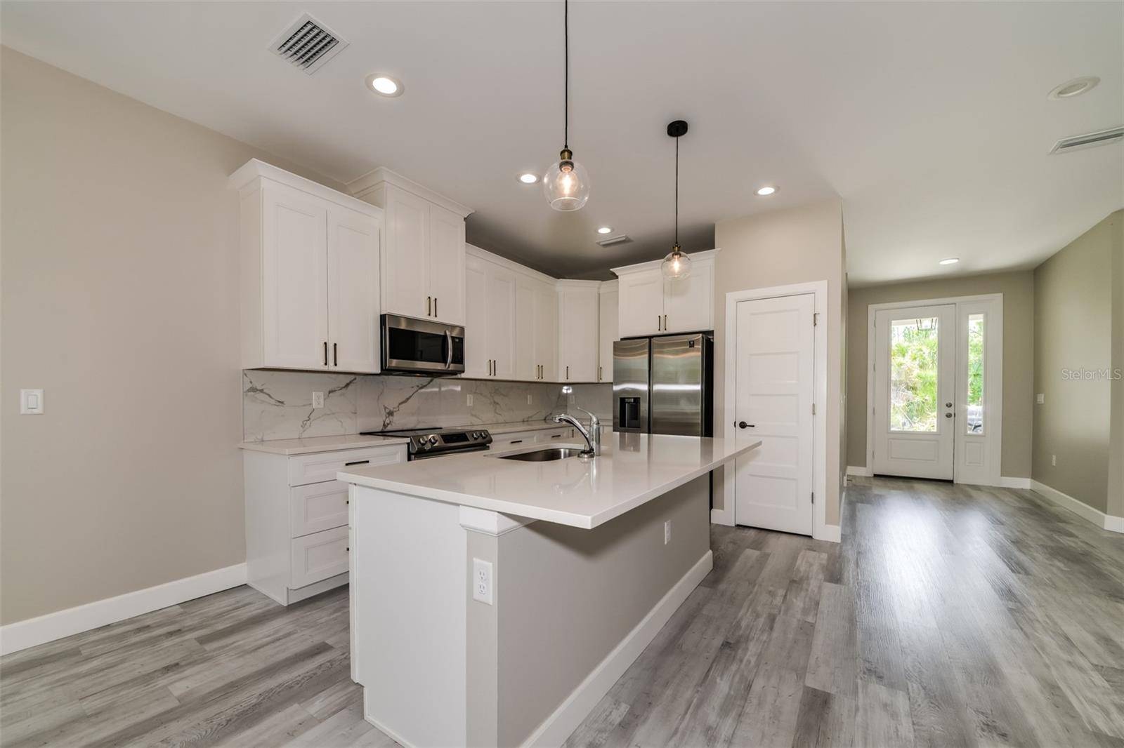 North Port, FL 34286,2646 MORRIETTA LN