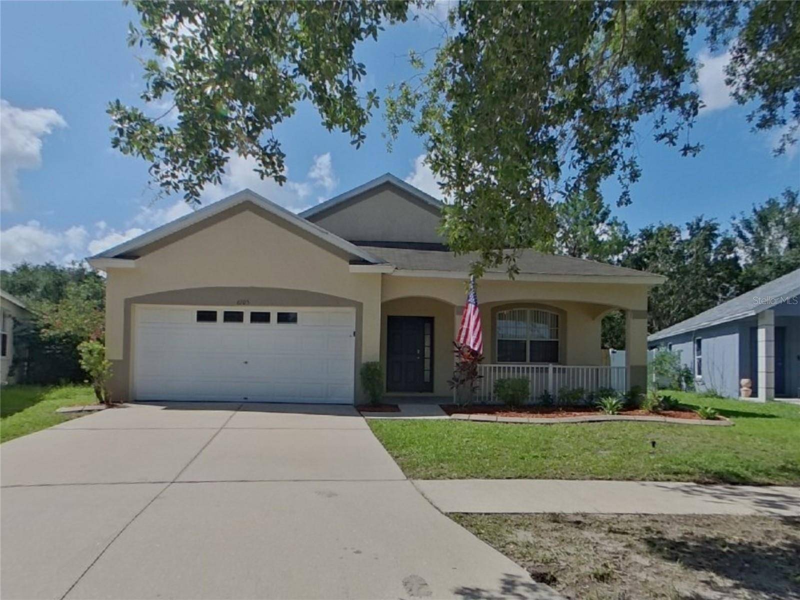Apollo Beach, FL 33572,6705 CAMBRIDGE PARK DR