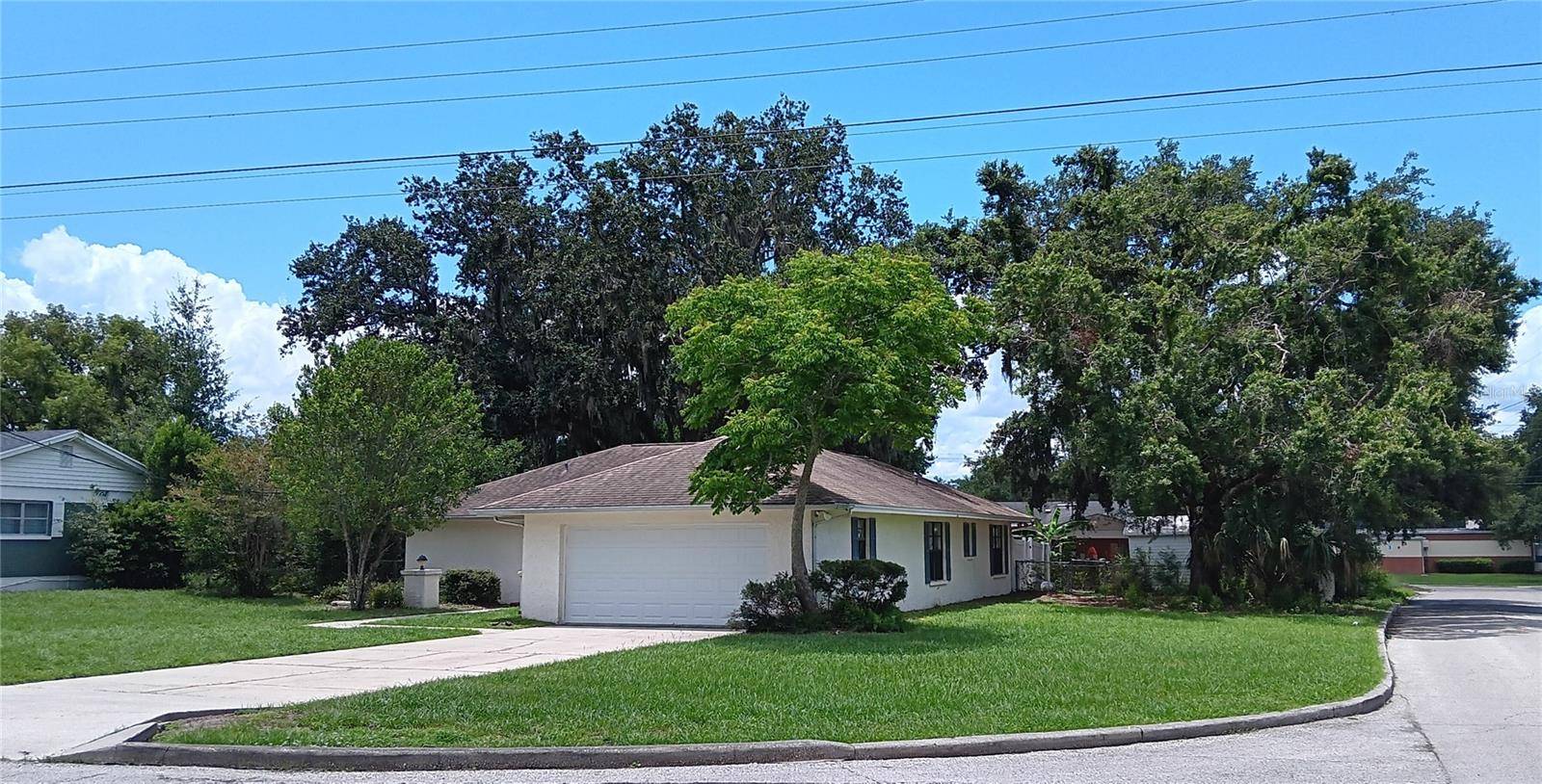 Temple Terrace, FL 33617,401 FERN CLIFF AVE
