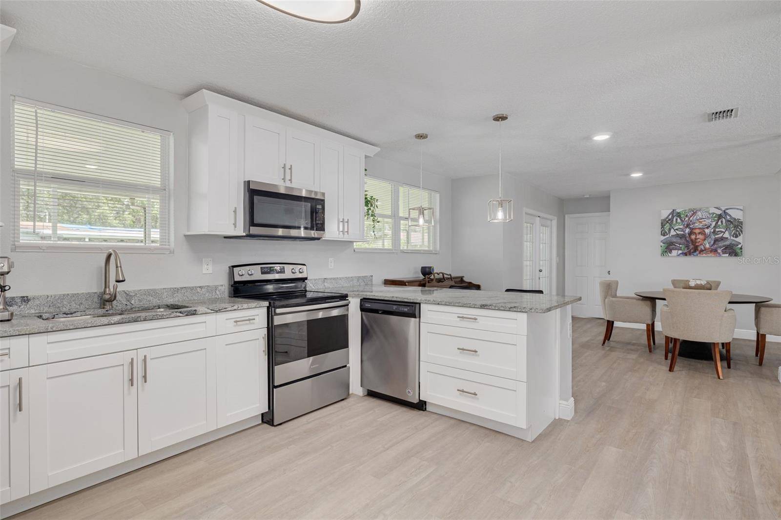 Temple Terrace, FL 33617,505 BROXBURN AVE