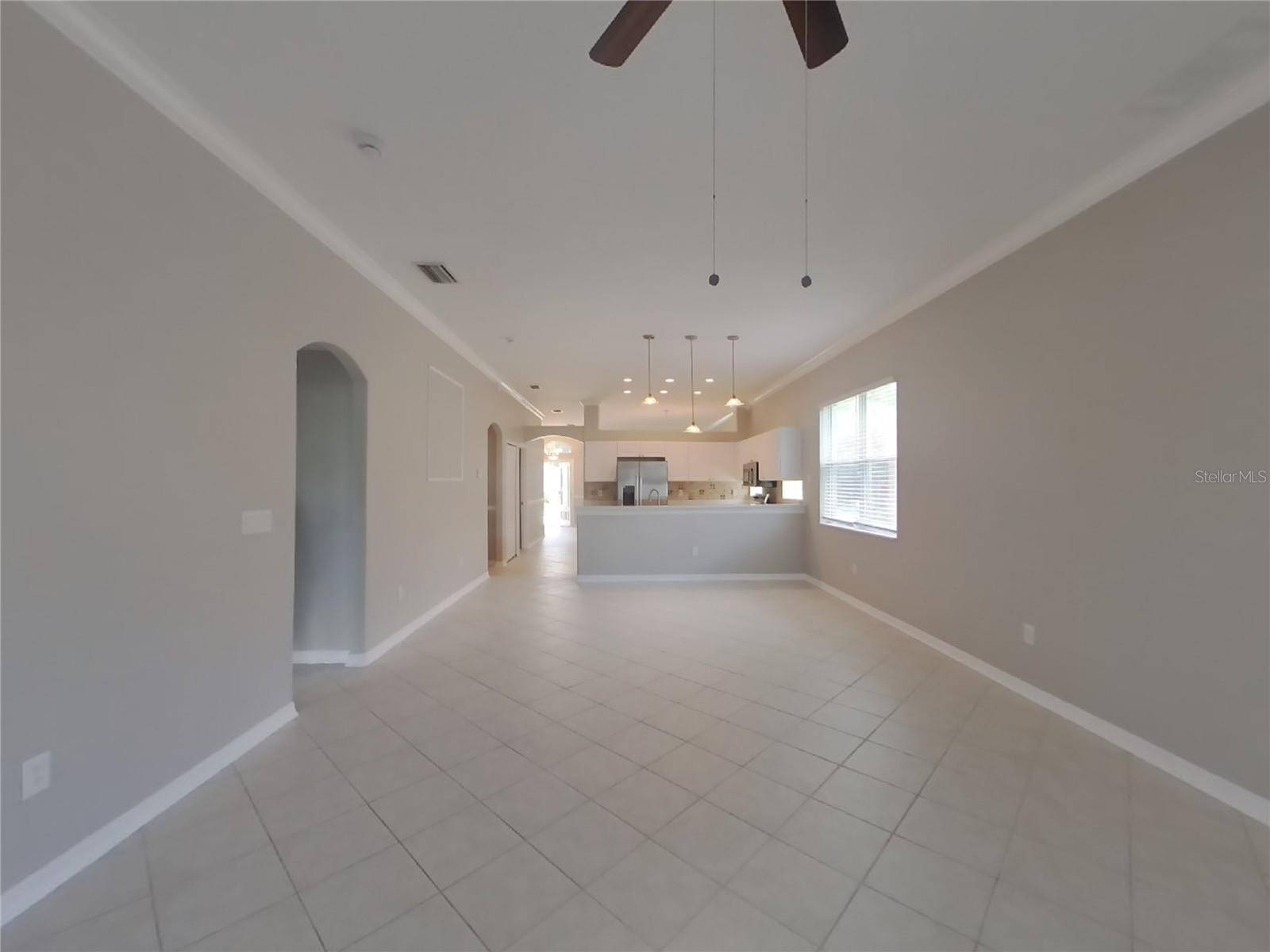 Zephyrhills, FL 33541,5423 BRADDOCK DR