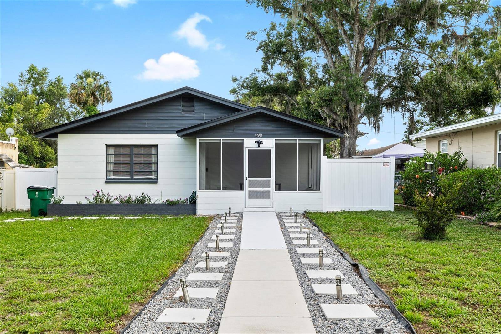Zephyrhills, FL 33542,5055 9TH ST