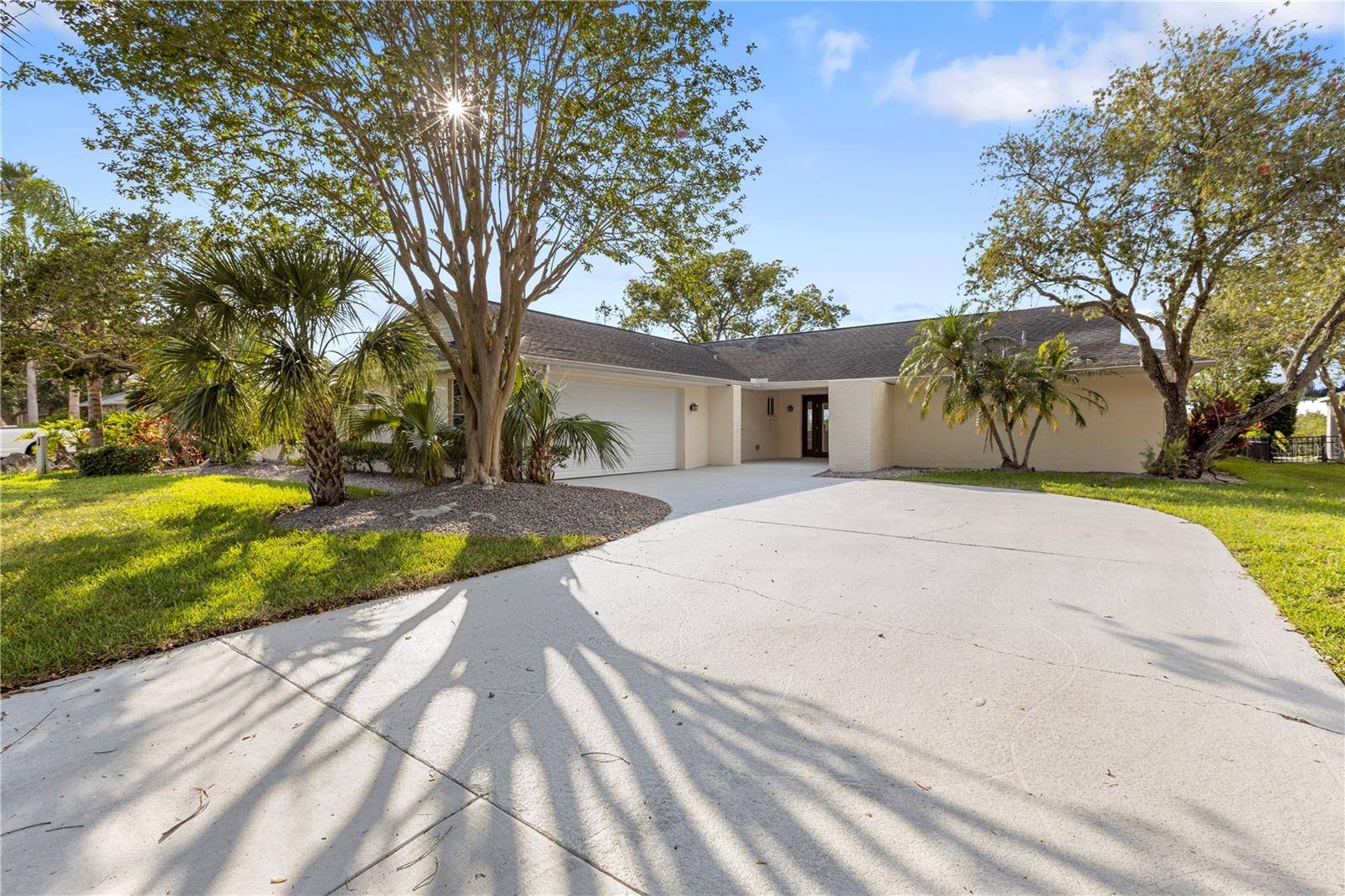New Port Richey, FL 34652,4157 MARINE Pkwy