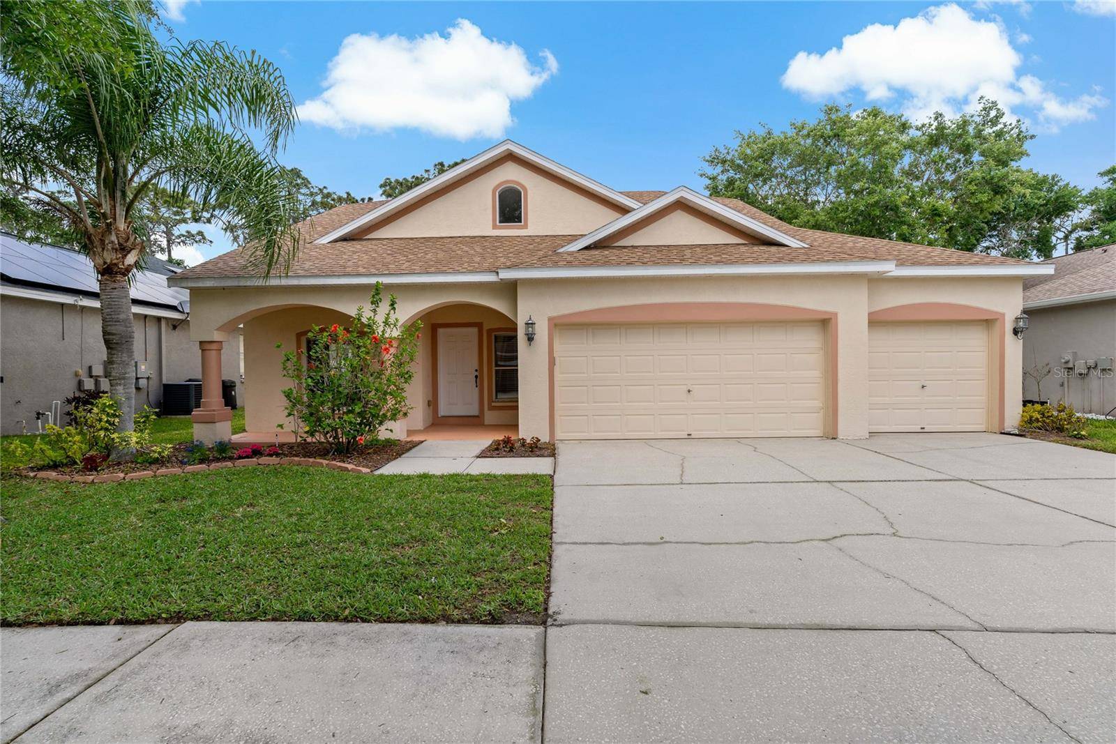 Riverview, FL 33579,12814 CATTAIL SHORE LN