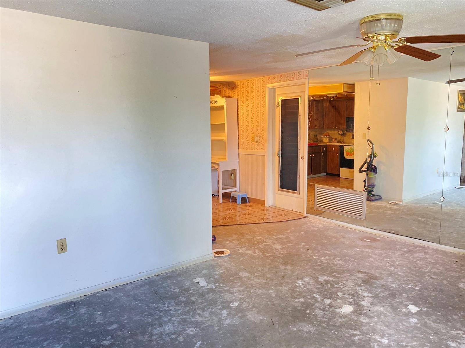 Port Richey, FL 34668,9510 MARK TWAIN LN