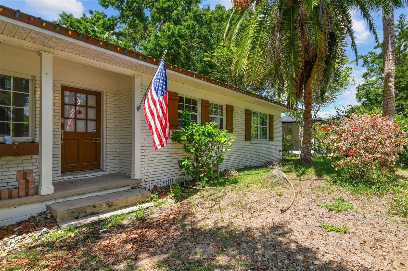 Tampa, FL 33609,5107 W AZEELE ST
